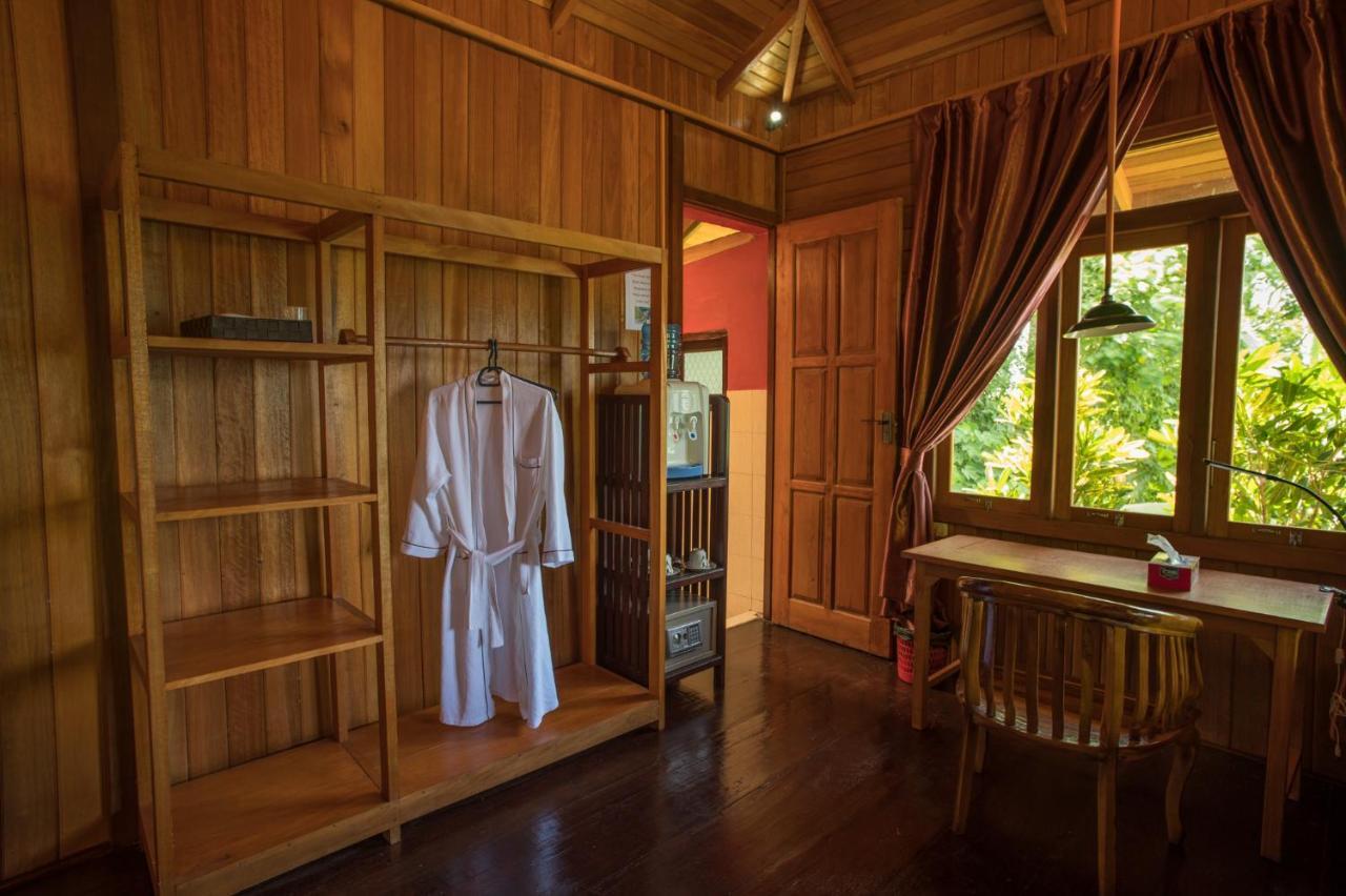 K2 Lembeh Dive Resort Bitung Zewnętrze zdjęcie