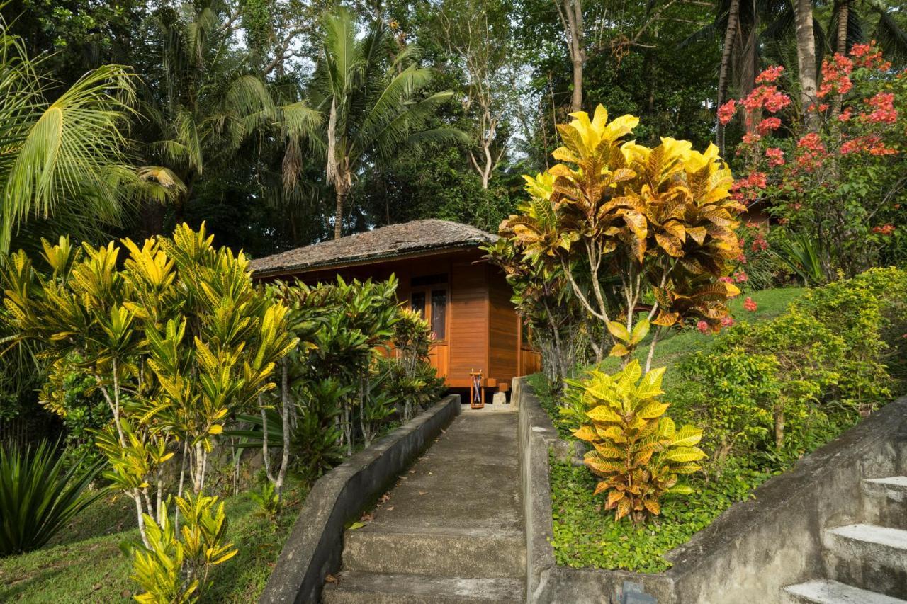 K2 Lembeh Dive Resort Bitung Zewnętrze zdjęcie
